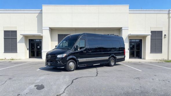 15 passenger sprinter van bakersfield